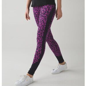 EC Lululemon Drop It Like It's Hot Tight - Purple / Black - Size 4